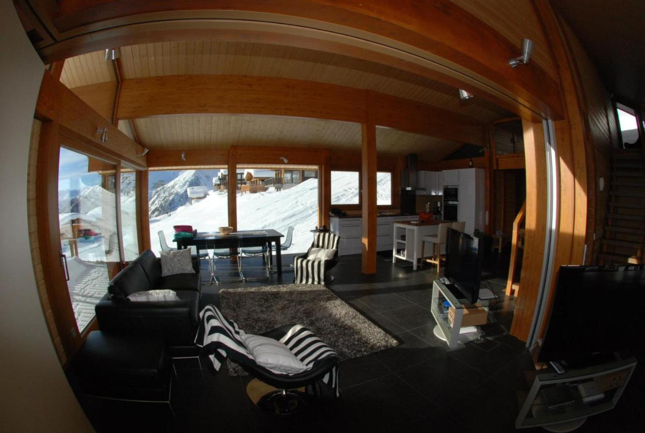 Ayoba Villa Wiler Екстериор снимка